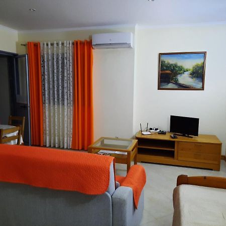 Private Apartament Celestina & Carlos Mindelo Kültér fotó