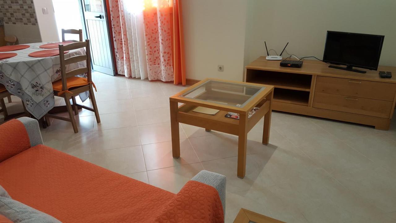 Private Apartament Celestina & Carlos Mindelo Kültér fotó