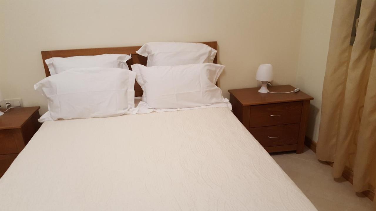 Private Apartament Celestina & Carlos Mindelo Kültér fotó
