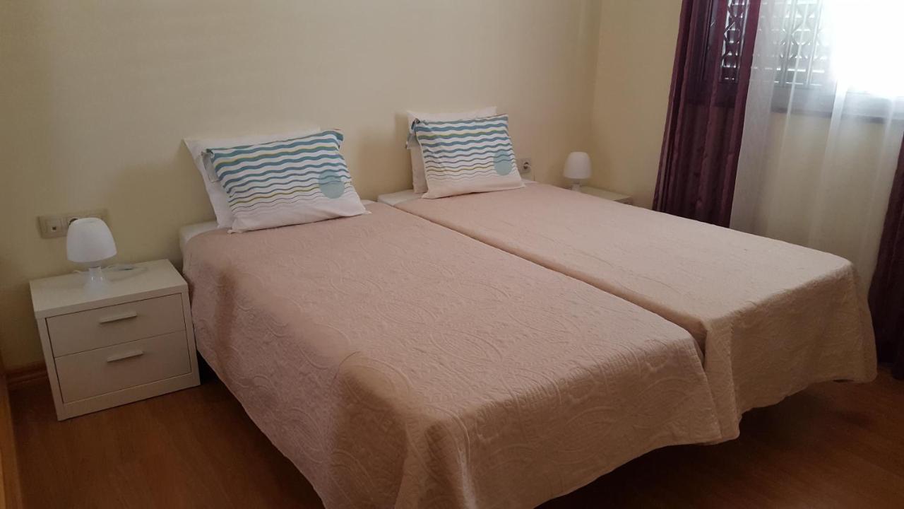 Private Apartament Celestina & Carlos Mindelo Kültér fotó