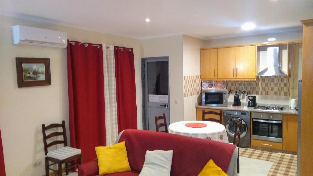 Private Apartament Celestina & Carlos Mindelo Kültér fotó